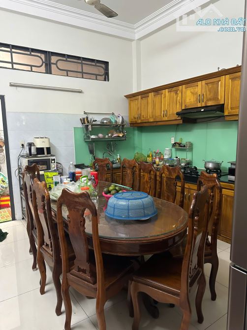 Bán nhà hẻm xe hơi 8m, đặc biệt view công viên tại Đường Số 28 ( Nguyễn Oanh), Phường 6 GV - 4