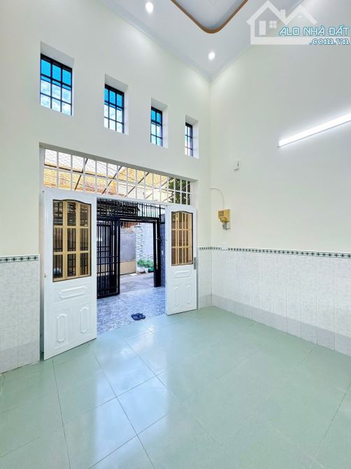 BÁN NHÀ LẦU LỬNG MỚI ĐẸP - DT RỘNG - KẾ BÊN ST.LOTTE MẬU THÂN - 4