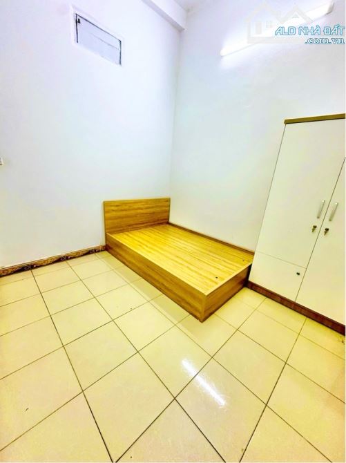 Bán nhà phố Cự Lộc Thanh Xuân 85m2. Cách mặt phố 5 mét. Giá 10.9 tỷ - 4