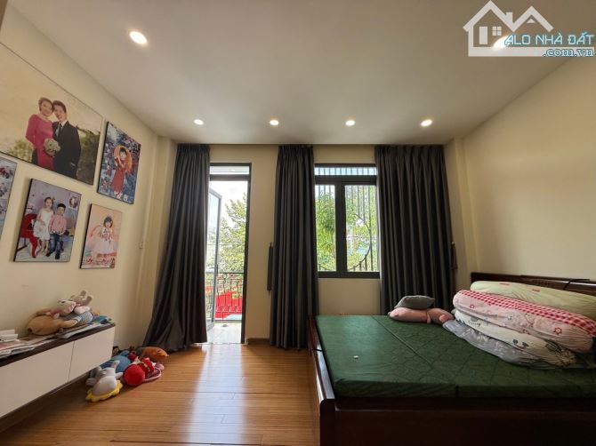 KHU VIP BÊN SÔNG GIGAMAL HBC - HXH - 3TẦNG - DT 85M2 - CHỈ 12.5TỶ . - 4