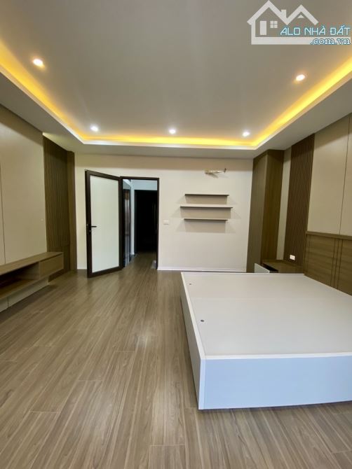 NHÀ PHÂN LÔ VƯƠNG THỪA VŨ – NHÀ MỚI 6 TẦNG, THANG MÁY – ÔTÔ NGỦ TRONG NHÀ - 15M RA PHỐ - 4