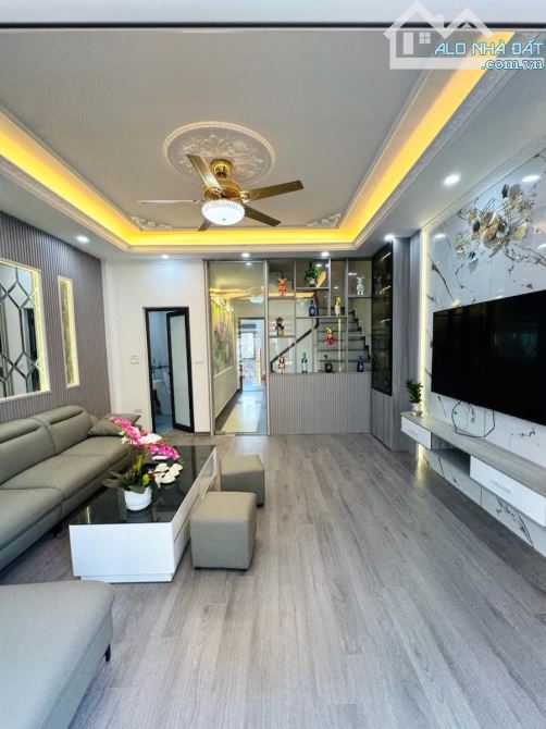Vĩnh Quỳnh - Đại Thanh 100m x 6 tầng, mặt tiền 4.5m, giá 11.2 tỷ thương lượng - 4