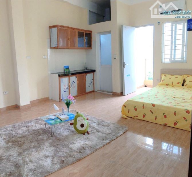 Cho thuê mặt bằng kinh doanh & phòng ở 25m² tại 32 ngõ 245 Lạc Long Quân – Giá chỉ 4,5 tri - 4
