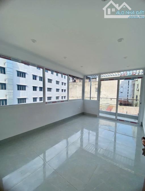Nhà Mới Hồ tùng Mậu-5 tầng sẵn ở luôn,30m ra oto,cạnh đại học thương mại,đầu tư dòng tiền - 4