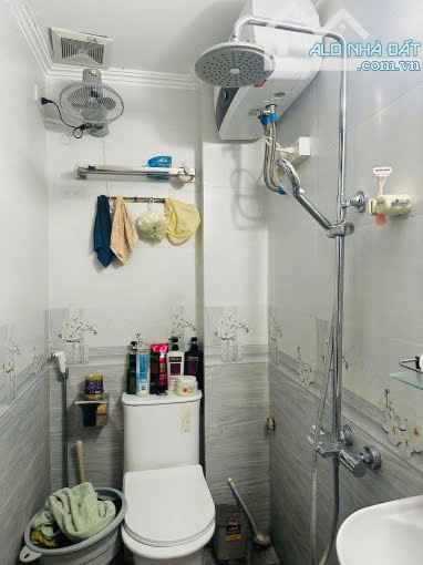 Cho thuê nhà tập thể Hoàng Cầu Đống Đa 100m, 3PN2VS giá 13tr, nhà đẹp, đầy đủ đồ - 4