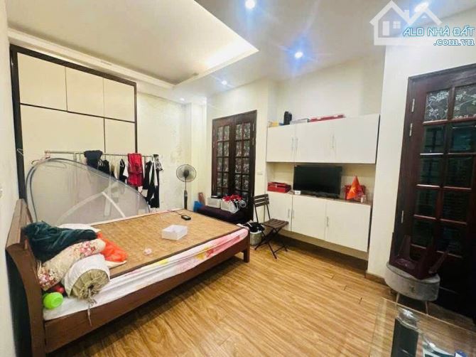 BÁN NHÀ NGÕ 283 ĐỘI CẤN BA ĐÌNH - MẶT NGÕ Ô TÔ TRÁNH KINH DOANH 5 TẦNG: DT 108M2 - 42 TỶ - 4