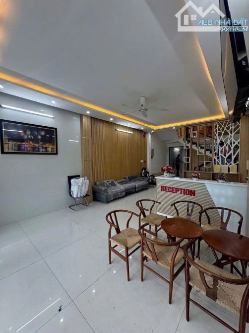 Chính chủ cần bán nhanh căn hộ 5 tầng mặt tiền đường trường sa. Ngũ hành sơn - 4