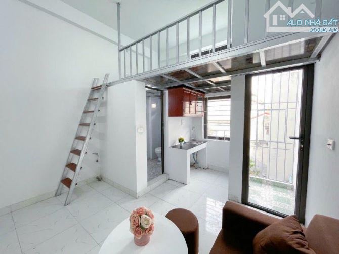 Bán gấp toà ccmn Triều Khúc - ô tô qua - 155M - 42 phòng - dòng tiền 200tr/ tháng. - 4