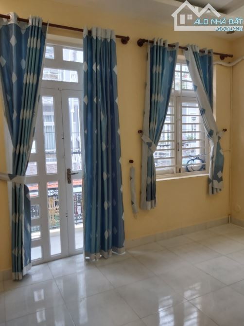 Bán nhà mặt tiền hẻm 7m Đào Tông Nguyên,Thị trấn Nhà Bè, Dt 4 x13m, 1 lầu. Giá 4,85 tỷ - 4