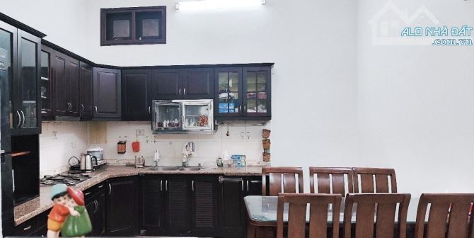 NGỌC KHÁNH-LA THÀNH-50Mx4TẦNG-MT4M-TT BA ĐÌNH-2THOÁNG TRC SAU-NGÕ THÔNG-11TỶ - 4