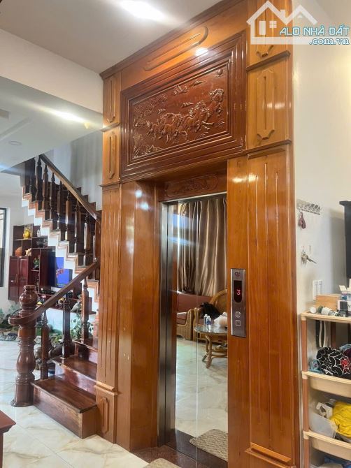BÁN CĂN GÓC 2 MẶT TIỀN 4 TẦNG , ĐƯỜNG RỘNG 13m , SỔ HỒNG RIÊNG - 4