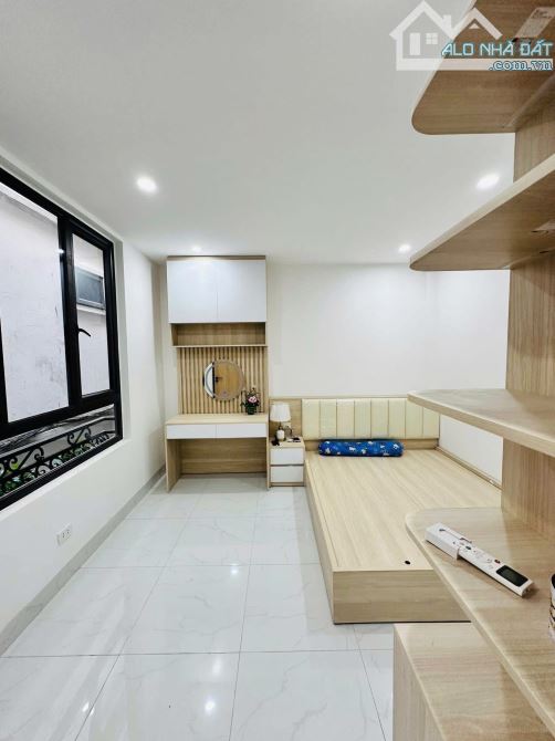💥 MỘT MÓN QUÀ NHÀ CẦU GIẤY – 28M² – 5 TẦNG – MT 6.5M – SIÊU GẦN PHỐ – 7.5 TỶ 💥 - 4