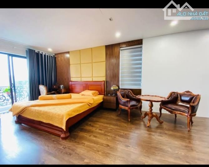 Cần bán nhà Giải Phóng 9tầng thang máy full nội thất cao cấp. - 4
