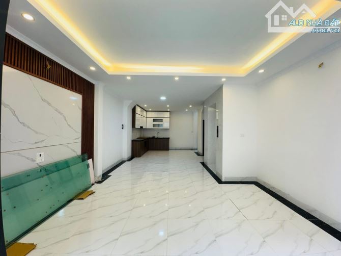 Trung tâm Hai Bà Trưng, nhà mới tinh 73m2 x 6 ngủ, 2 thoáng trước sau, thang máy nhập - 4