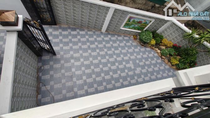 TRUNG TÂM THANH TRÌ, BIỆT THỰ 5 TẦNG 100M2, Ô TÔ ĐỖ CỔNG 9,8 TỶ - 4