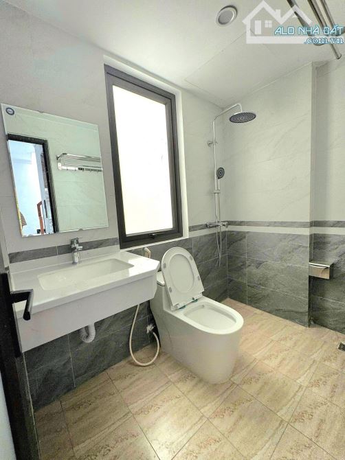 Ba gác tránh Hoàng Mai, thang máy, ngõ thông, 15m ô tô tránh, DT 42m2*6T, MT 5m, 10,2 tỷ - 4
