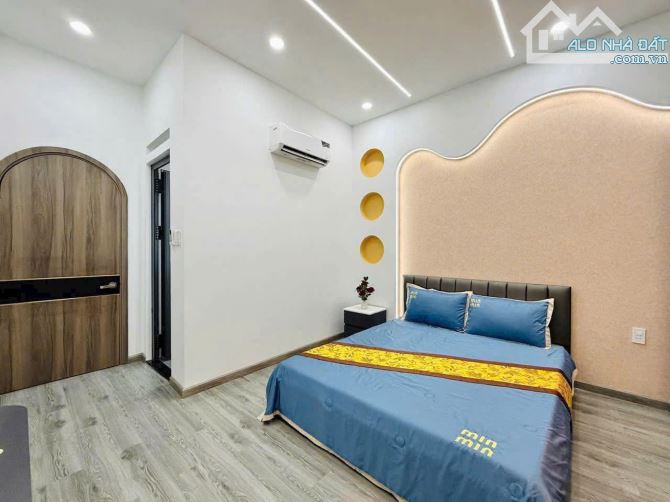 Bán nhà đẹp Phạm Thế Hiển, Quận 8, 50m2, nhỉnh 2 tỷ 490 triệu, 2 tầng BTCT, SHR - 4