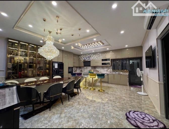 VILLA HOÀ XUÂN 200m2 SIÊU VỊ TRÍ CHỈ 21,x Tl nhẹ - 4