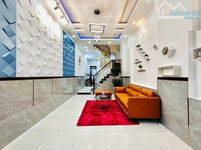Bán gấp nhà 1/ đường số 18 hbc thủ đức. DT 52m2 giá 2ty5. Sổ riêng. Sẵn hđ thuê 15tr - 4
