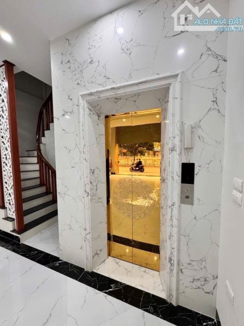 Bán nhà Minh Khai đường ô tô tránh 5 tầng thang máy, Dt 52m2, mt 4.6m. - 4