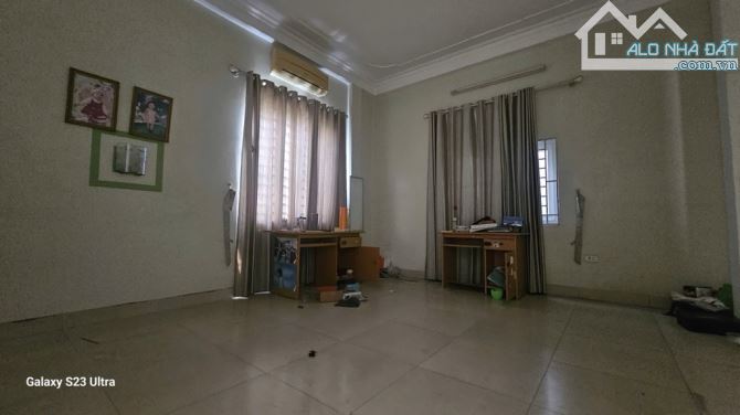 Bán nhà Phú Diễn, DT 68m2, lô góc, mặt ngõ kinh doanh, ô tô tránh nhau, vào nhà - 4