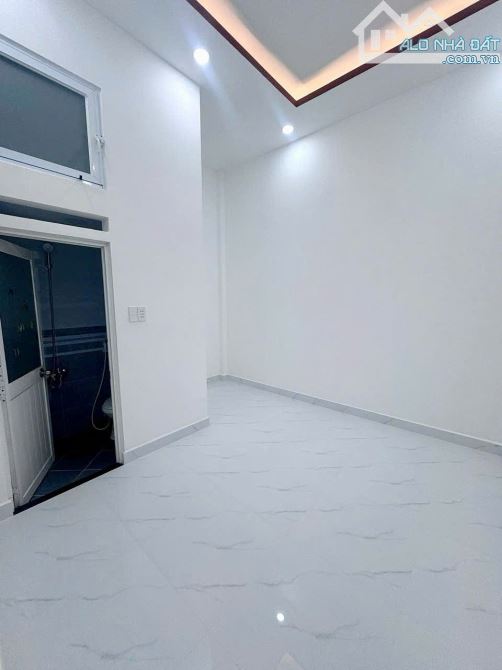 👉HƯƠNG LỘ 2 - HẺM 3 XE HƠI NÉ NHAU - SỔ A4 KHÔNG LỘ GIỚI - 47M2 (3.9x12) 2 TẦNG ĐÚC BTCT - 4