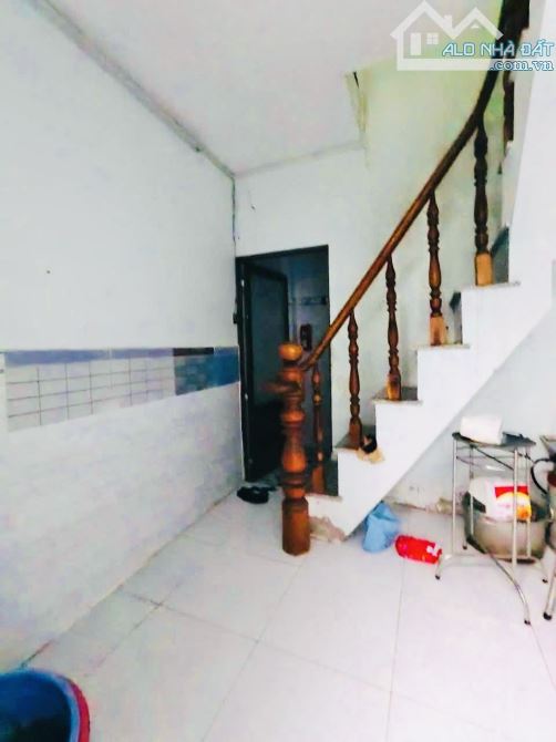 Bán Nhà QL 22 Hóc Môn - 91M2  - Cấp 4 - Hẻm HXH -  Chỉ 2,56 Tỷ. - 4