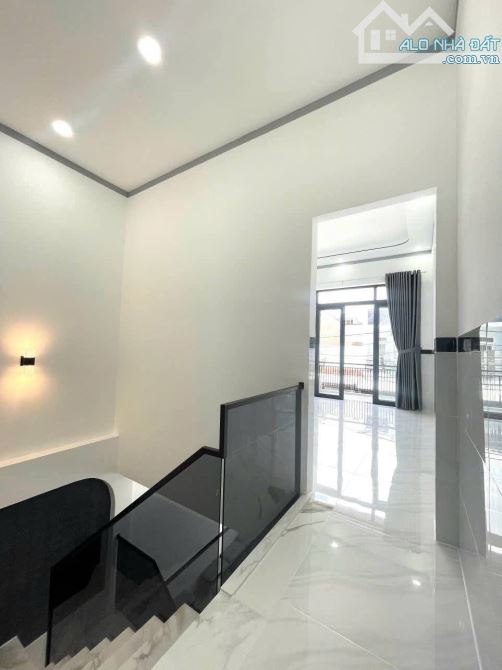 Bán căn nhà mới 1 trệt 1 lầu khu dân cư Bửu Long ( củ) Nay P. Trấn Biên - Diện Tích: 4*18 - 4