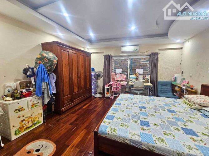 🔥 NHÀ MAI DỊCH BỀ THẾ, NỘI THẤT CỔ KÍNH, SANG TRỌNG, HỘ KHẨU TRUNG TÂM, GẦN Ô TÔ ĐỖ - 4