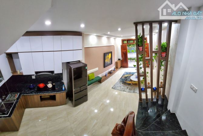 Bán nhà Cổ Linh, Long Biên 32m2, 5 tầng, nội thất đầy đủ, ô tô thông cách nhà 10m, 7.25 tỷ - 4