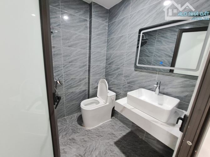 Nhà đẹp Thái Thịnh 40m2 7 tầng thang máy full nội thất cao cấp 30m ô tô đỗ giá nhỉnh 14 tỷ - 4
