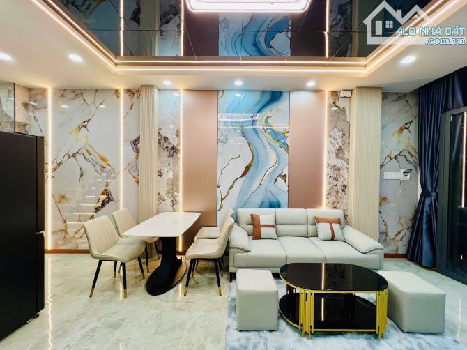 BÁN NHÀ NHỈNH 5 TỶ - SÁT CÔNG VIÊN LÀNG HOA GÒ VẤP - 4