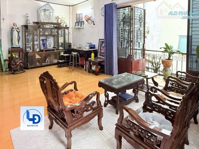 💥Bán Nhà  lô góc, cách mặt tiền vài bước –DT 50m2.Lê Hồng Phong. Q.10 - 7