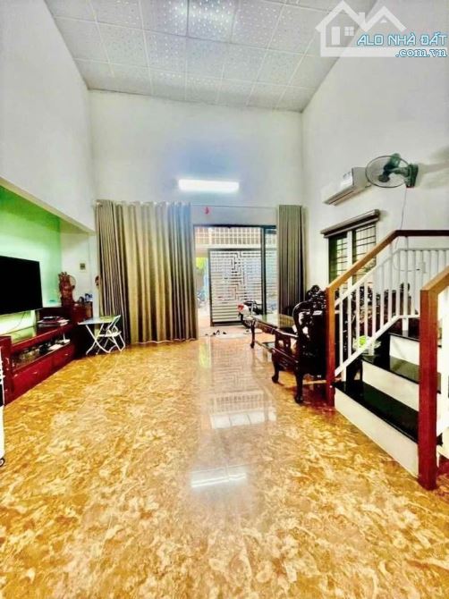 Bán nhà gác lửng, Kiệt Lê Huân, đối diện trường THCS Trần Cao Vân, trung tâm Nội thành Huế - 5