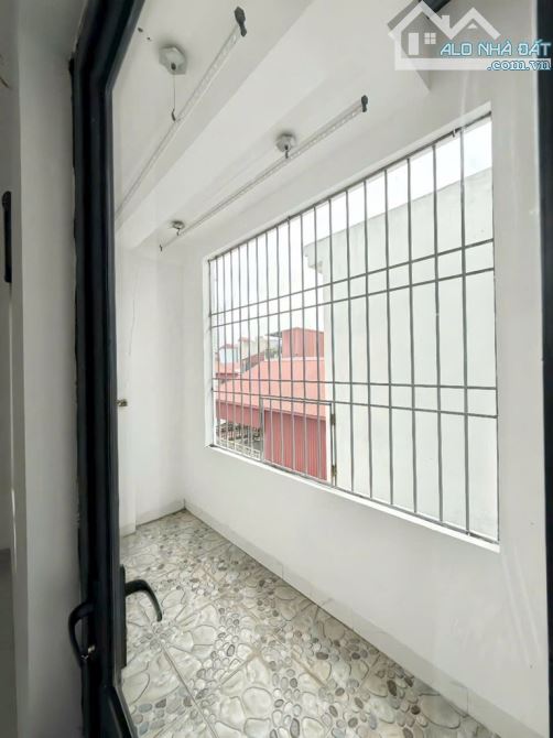 Bán nhà ngay trung tâm La Khê, Hà Đông giá chỉ 6. tỷ - 5