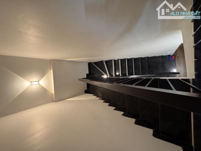 BÁN NHÀ ĐẸP LONG BIÊN – LÔ GÓC HIẾM – GIÁ ĐẦU TƯ HAY Ở ĐỀU THẮNG LỚN - 5