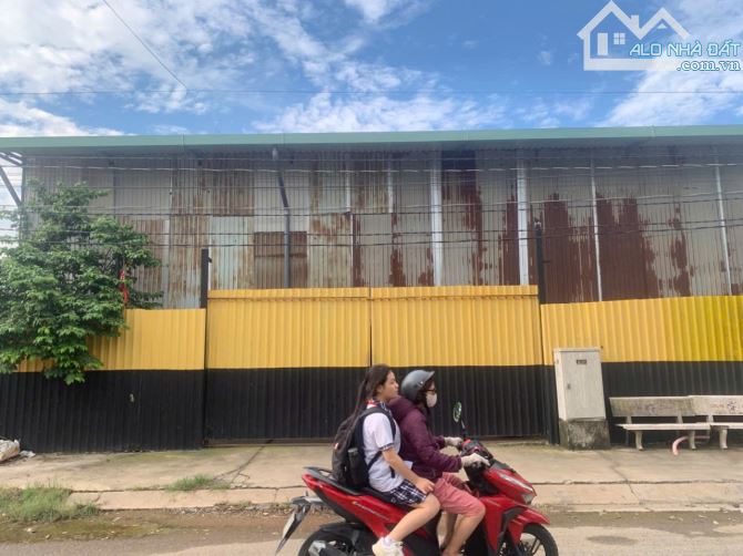 CHO THUÊ KHO XƯỞNG – KHU BẮC GIANG, ĐỖ XUÂN HỢP, QUẬN 9 300m2 15x20 - 5