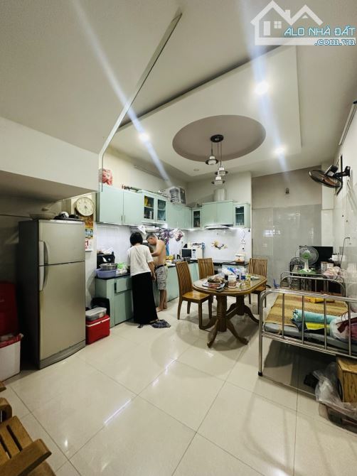 Bán Nhà Đẹp 4 Tầng Hẻm Ô Tô Chiến Lược  Bình Tân, 64m2, 4PN – Chỉ 7.2 Tỷ TL 🌟 - 5