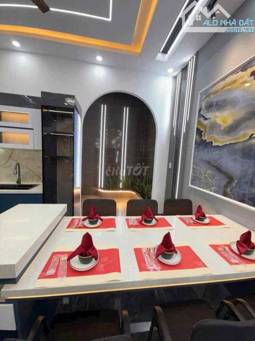 BÁN GẤP NHÀ 2 LẦU NGAY TRUNG TÂM THỦ DẦU MỘT BINH DUONG - 5