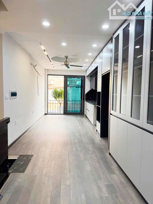 NHÀ LÒ ĐÚC 7 TẦNG THANG MÁY, ĐẸP NHƯ KHÁCH SẠN 5 SAO, 10M RA MP CHO THUÊ TỐT_16,75TỶ - 5