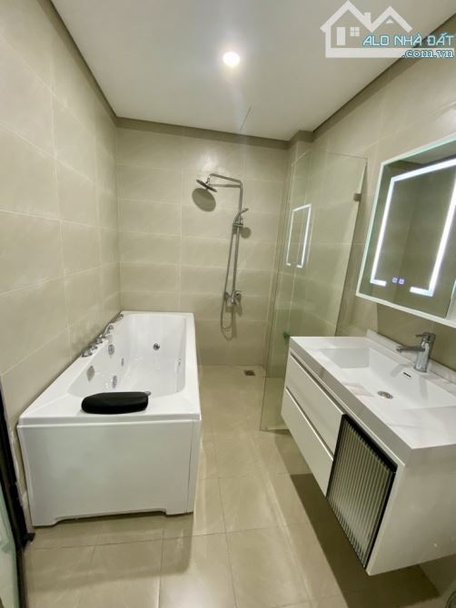 NHÀ PHÂN LÔ VƯƠNG THỪA VŨ – NHÀ MỚI 6 TẦNG, THANG MÁY – ÔTÔ NGỦ TRONG NHÀ - 15M RA PHỐ - 5