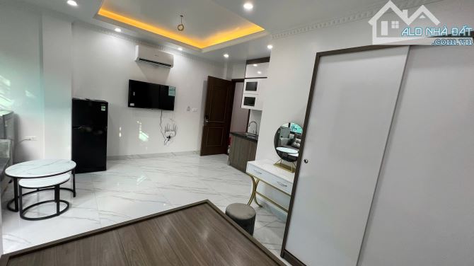 Toà CHDV Thái Thịnh, 85m2*7T thang máy, MT 10M, 18 PKK, ngõ KD ô tô, dòng tiền 1 tỷ/năm - 5