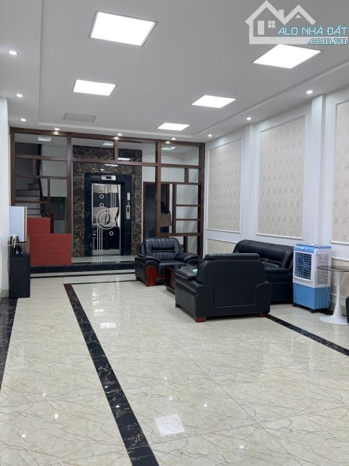 Cho thuê nhà Trung Yên 11 dt 95mx 7 tầng, thang máy, nhà mới, 68tr/th - 5