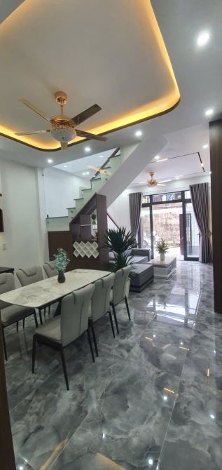 GIÁ QUÁ RẺ ! NHÀ ĐẸP kiệt Ô TÔ đg HOÀNG VĂN THÁI ĐÀ NẴNG, 4,5m x13,7m, 2 TẦNG 3 PN - 5