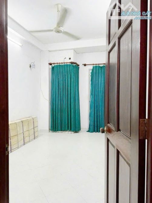 💥6,8 TỶ - 45M2 - 4 TẦNG - 5 PHÒNG NGỦ - SÁT MẶT TIỀN - NGUYỄN CÔNG HOAN - P.7 - PHÚ NHUẬN - 5