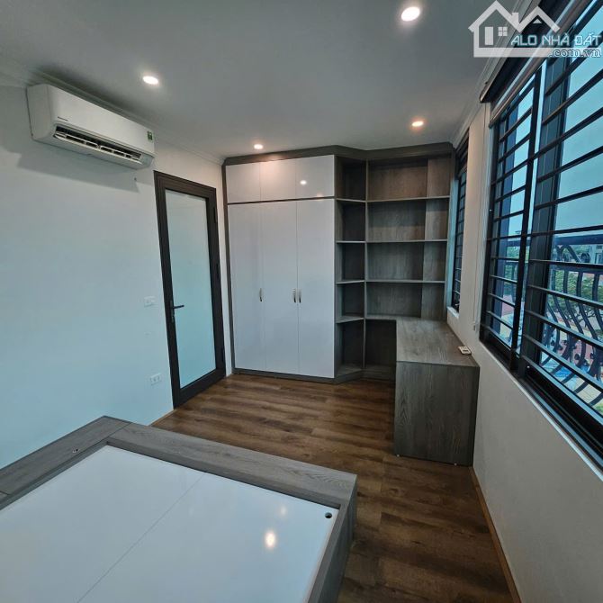 Bán nhà Hoa Lâm: 42m2 x 5 tầng x MT 5M, thang máy x gara ô tô, KD sầm uất! - 5