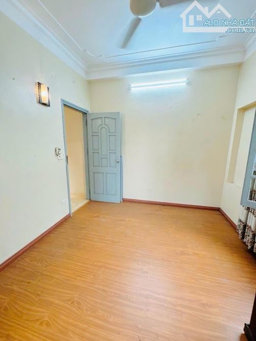 BÁN NHÀ ĐẸP, PHỐ ĐI BỘ TRỊNH CÔNG SƠN,TÂY HỒ, 60M ,15,9 TỶ - 5