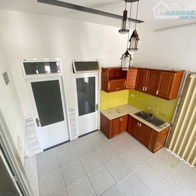 BÁN NHÀ 02 TẦNG GÓC 02 MẶT TIỀN ĐƯỜNG NGÔ VĂN SỞ, TP NHA TRANG GIÁ 6 TỶ - 5