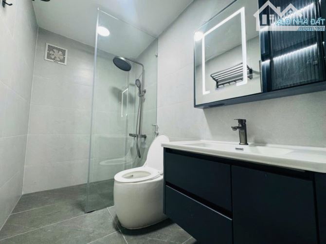 🐉 PHỐTRƯỜNG CHINH – LÔ GÓC 2 MẶT NGÕ – Ô TÔ ĐỖ CỬA 💎 48/52M² – 5 TẦNG –MT4M nhỉnh 15 tỷ - 5