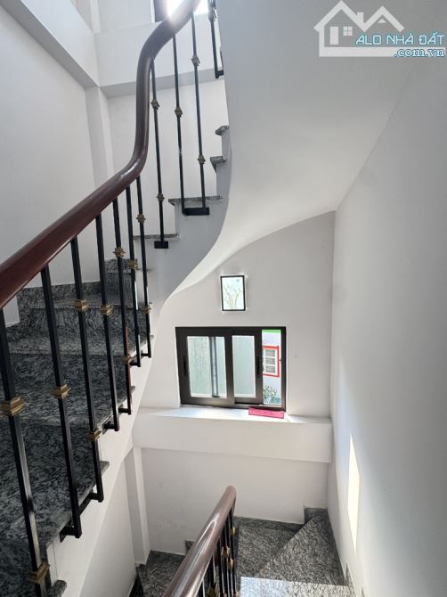 BÁN NHÀ THANH AM – VIỆT HƯNG – 61M² – 3 TẦNG – 4 NGỦ – GIÁ 6.7 TỶ - 5